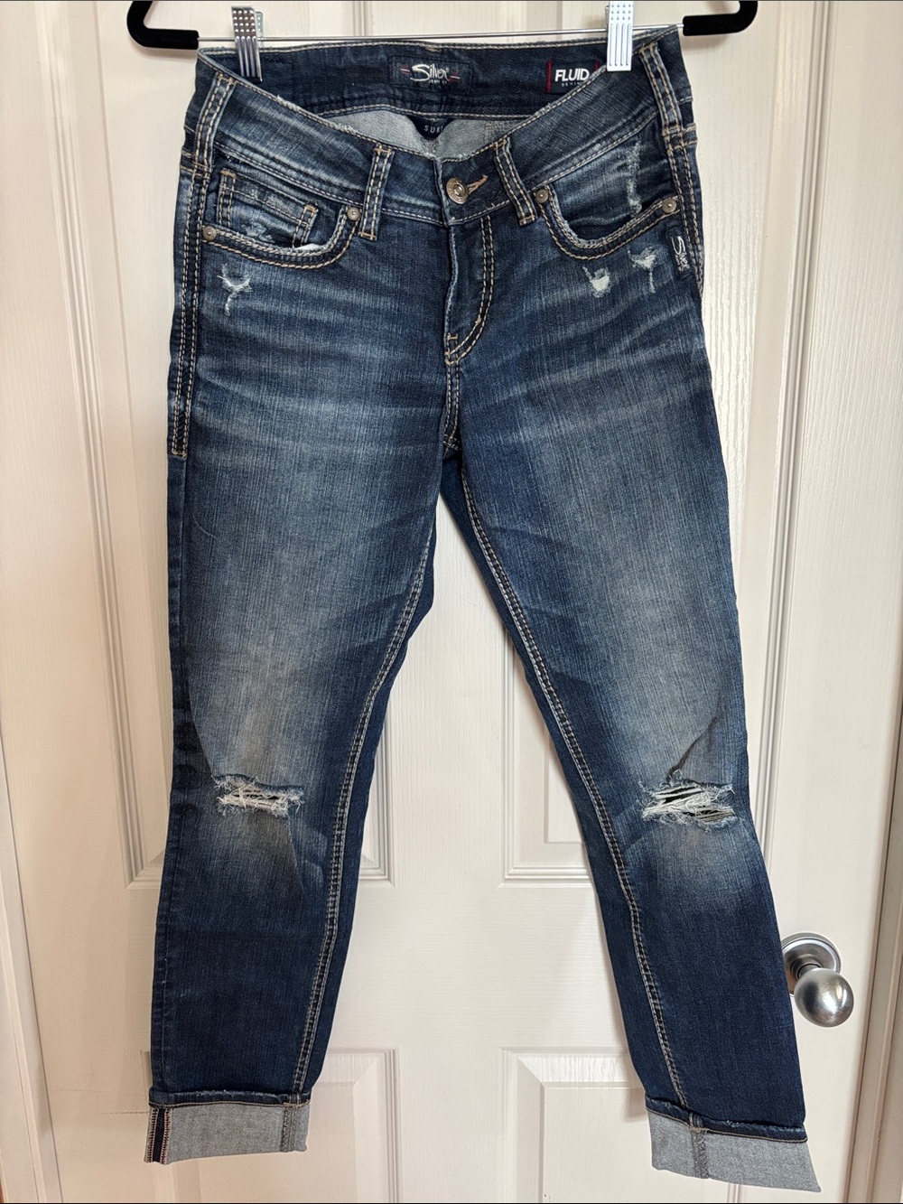 Silver Jeans Distressed Dark Blue Ankle Crop Skinny